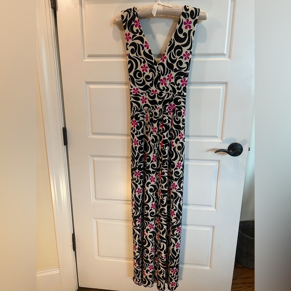 Flowy maxi dress with magenta flowers, XL